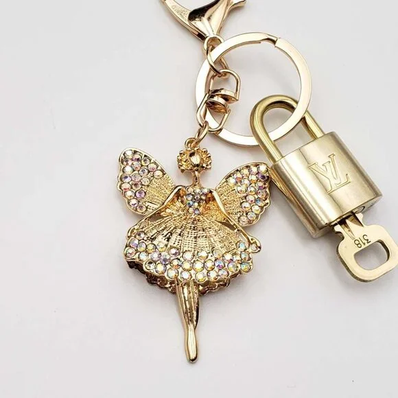 100% Auth Louis Vuitton Lock & Key with unbranded Bagcharm, Keycharm, Keychain - Picture 6 of 7